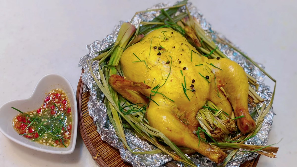 Công thức hấp gà bằng nồi chiên hơi nước ngon bất bại