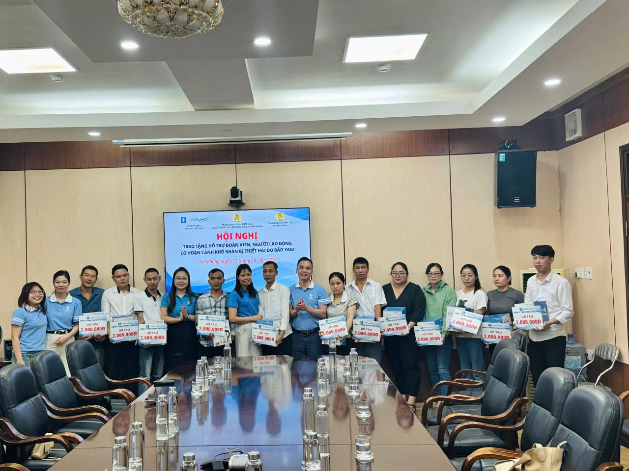 THÔNG BÁO VỀ HOẠT ĐỘNG TRAO QUÀ THIỆN NGUYỆN CỦA TAPUHO VIỆT NAM TẠI SỞ Y TẾ HẢI PHÒNG