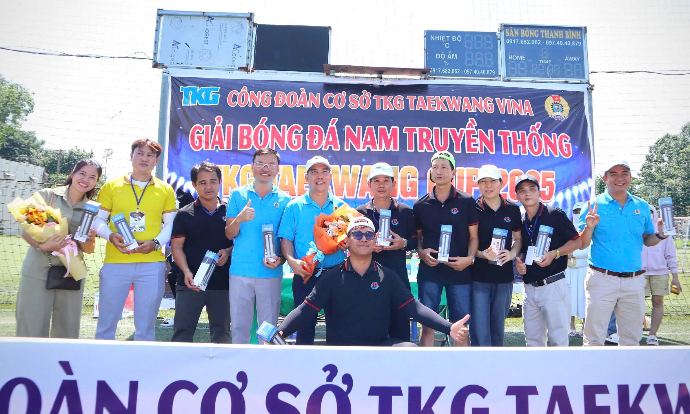 BÌNH GIỮ NHIỆT TAPUHO TVF93 ĐỒNG HÀNH CÙNG GIẢI BÓNG ĐÁ NAM TẬP ĐOÀN TAEKWANG VINA ĐỒNG NAI NĂM 2025
